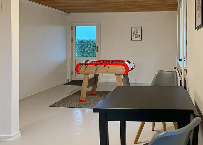 Awesome In With House Sea View